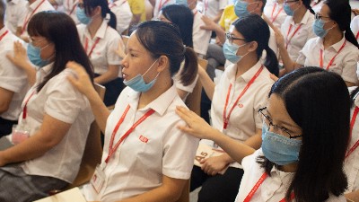 ���ڻ���������������ױ�����ѷ�����ҵ�Ļ���ѵ