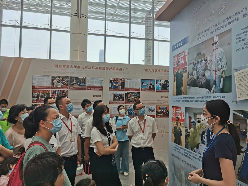 ս���ߡ���ʵ��μ������ѵ�֧����ǰ�п���Ӣ���¾�