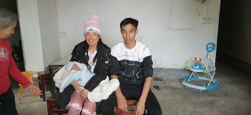 ���������ܼ��װ�������������Ա��Я�ֹ��� (8)